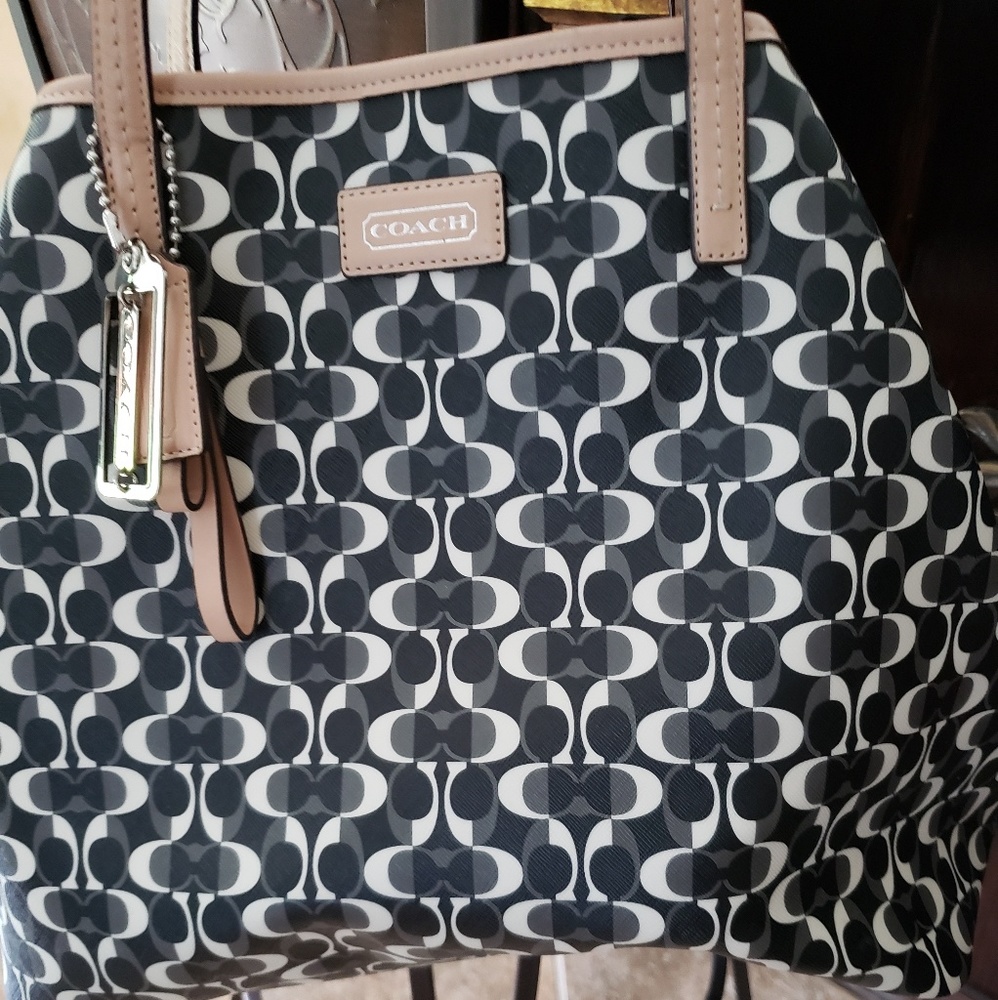 Coach handbag